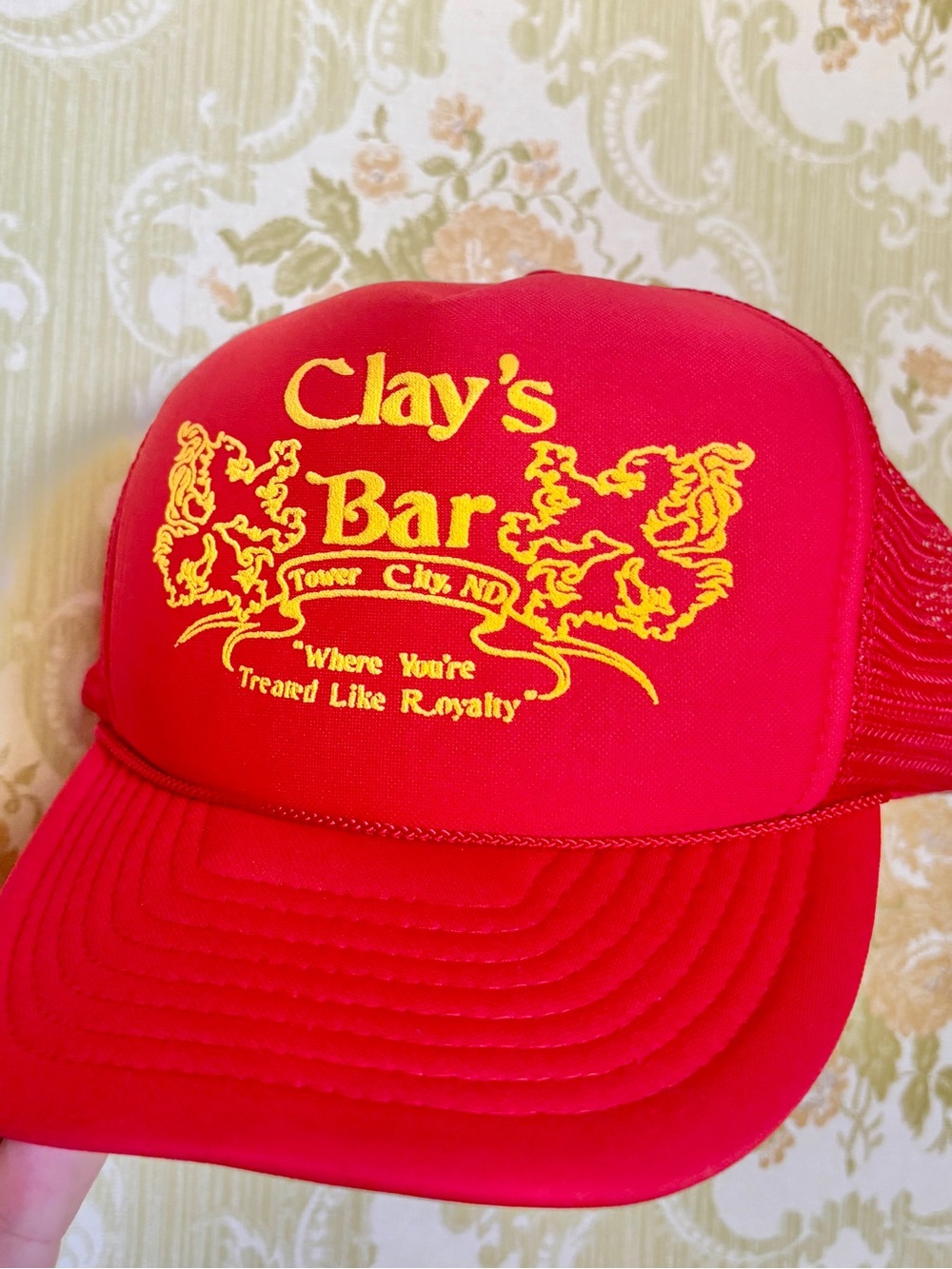 vintage clay’s bar tower city nd red yellow trucker hat otto cap nwot snapback